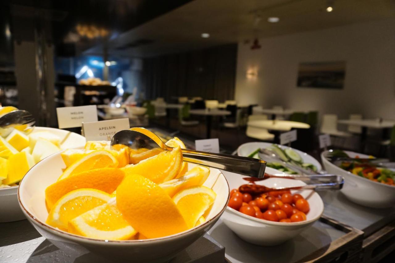 First Hotel Joenkoeping Ngoại thất bức ảnh